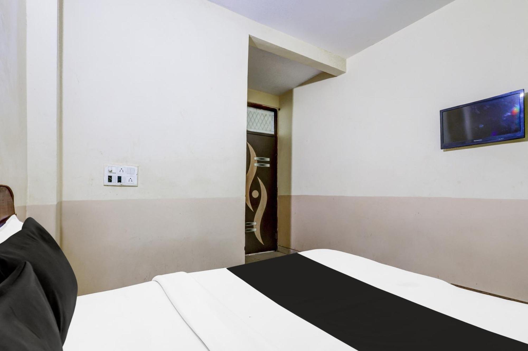 Hotel O Deurali Dx ニューデリー エクステリア 写真